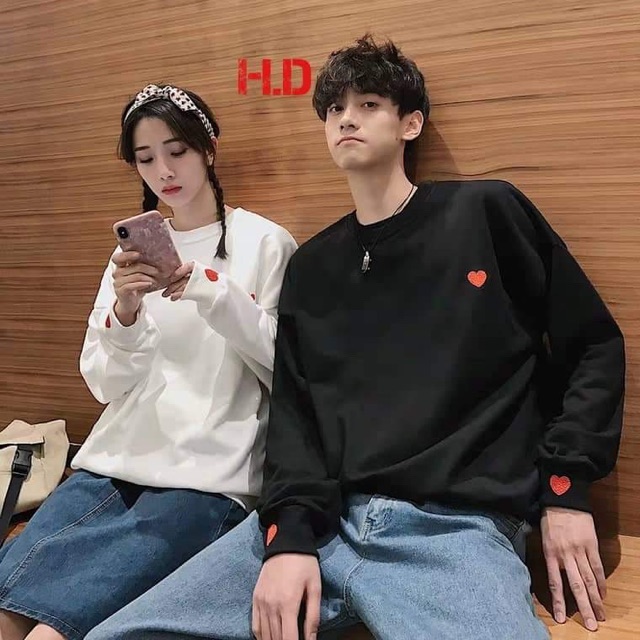 Áo nỉ đôi tim nhỏ in ngực tay HDA0919