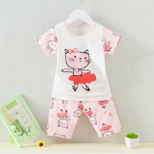 Đồ bộ cotton tre lửng bé gái đáng yêu