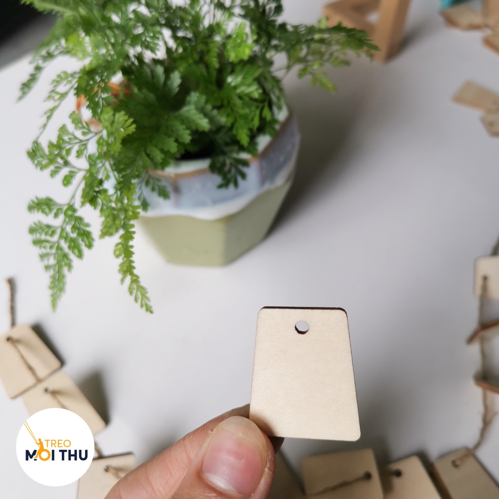 5 Miếng Gỗ Nhỏ Hình Thang - Đục Lỗ - Trang Trí, Decor Nhà Cửa, DIY - Gỗ Đoạn Nhập Khẩu - Treo Mọi Thứ
