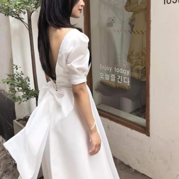 Đầm dự tiệc trắng xòe nơ lưng Cindy Dress sang trọng | BigBuy360 - bigbuy360.vn