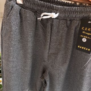 Quần short unisex nam nữ chất da cá
