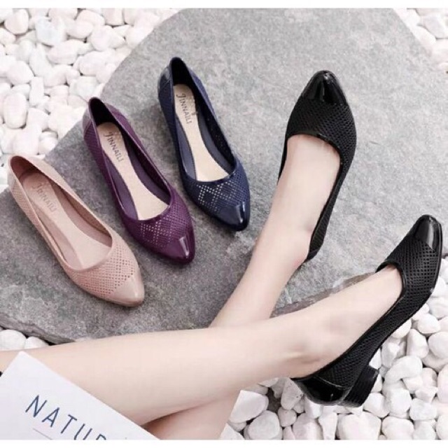 ( xả kho) Giày búp bê nhựa đi mưa mềm chân gót cao 2 cm thoáng khí, giày công sở đủ màu đen, kem, xanh đen | BigBuy360 - bigbuy360.vn