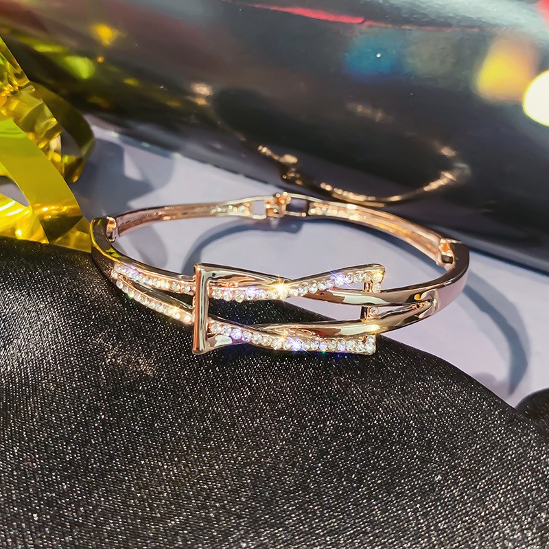 Vòng Tay Thép Titan Đính Đá Kim Cương Toàn Bộ Phong Cách Hàn Quốc Cho Nữ | BigBuy360 - bigbuy360.vn