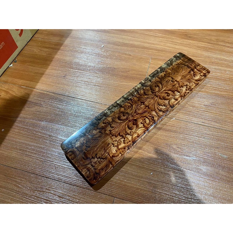 Kê Tay Resin kết hợp Gỗ.