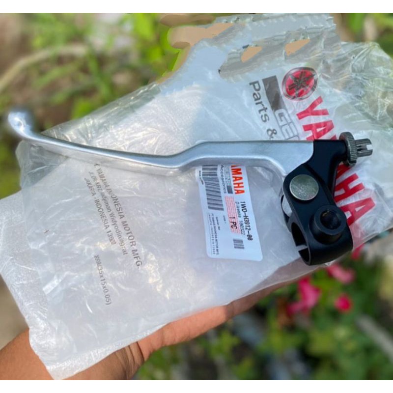 Bộ Giá Đỡ Tay Cầm Mới Nguyên Bản Của Yamaha R25
