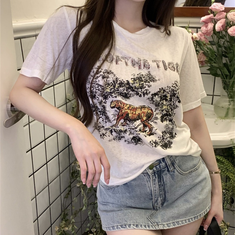 Áo Thun Tay Ngắn Màu Sắc Đơn Giản Cho Nữ