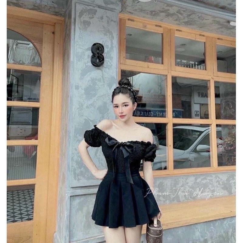 Áo kiểu nữ bệt vai phối nơ chất xốp quảng châu co giãn tốt, free size dưới 54kg
