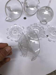 Ly Một Miệng Tháp Ly