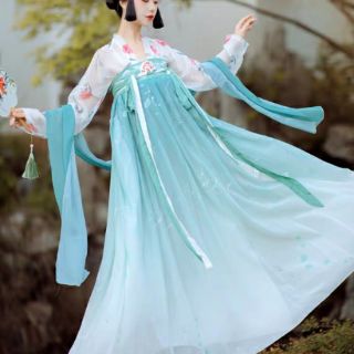 [ Sale ] Hán phục cổ trang order ( kèm ảnh thật)