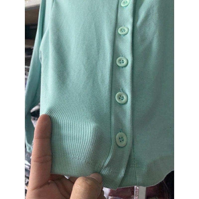 Áo croptop nữ tay dài cúc đóng nút to Michi, áo thun nữ tay dài