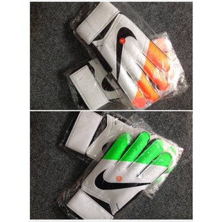 Găng tay thủ môn Nike ( có xương - 2 màu )