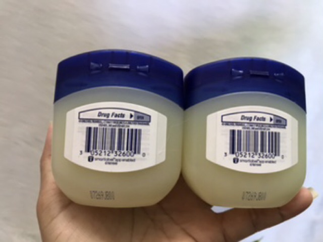 Sáp dưỡng ẩm Vaseline 100% Pure Petroleum jelly Original 106g