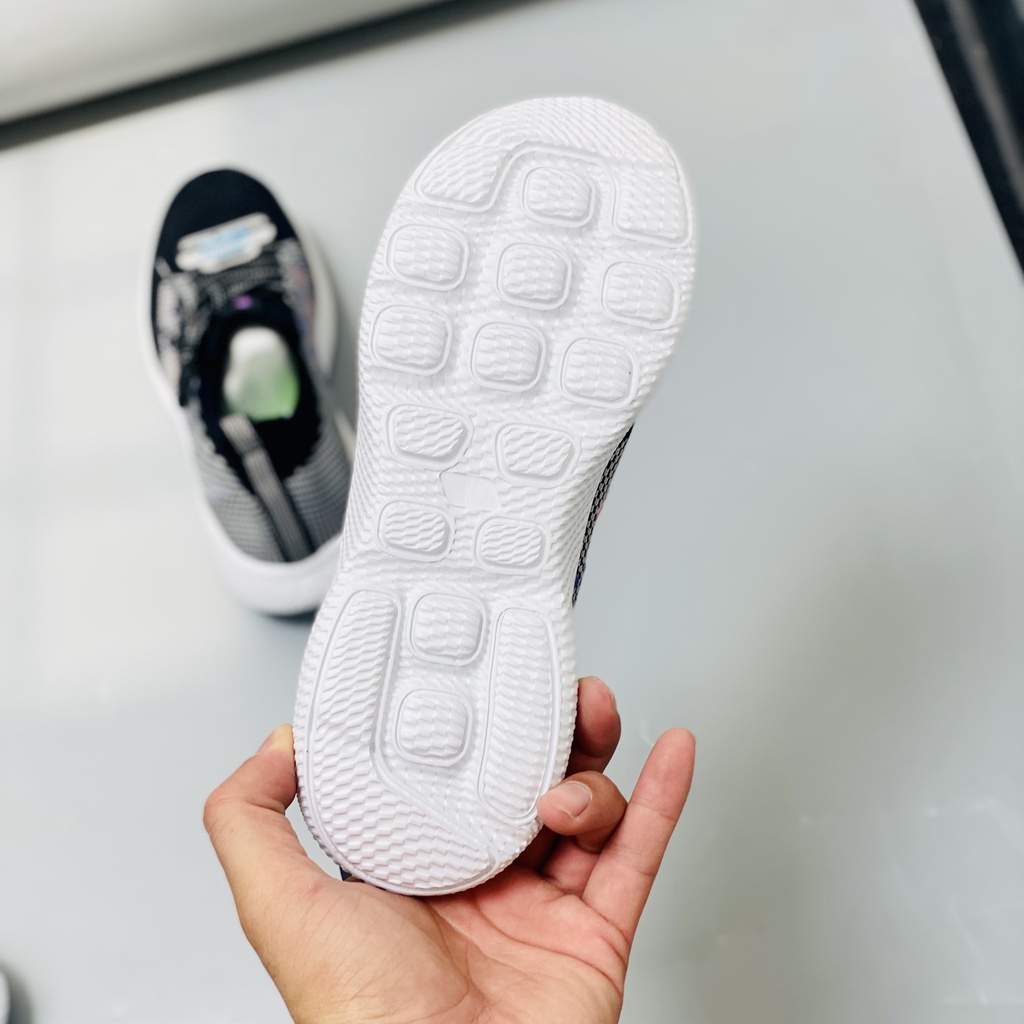 Giày thể thao chính hãng skechers màu trắng cho nữ gorurn 7