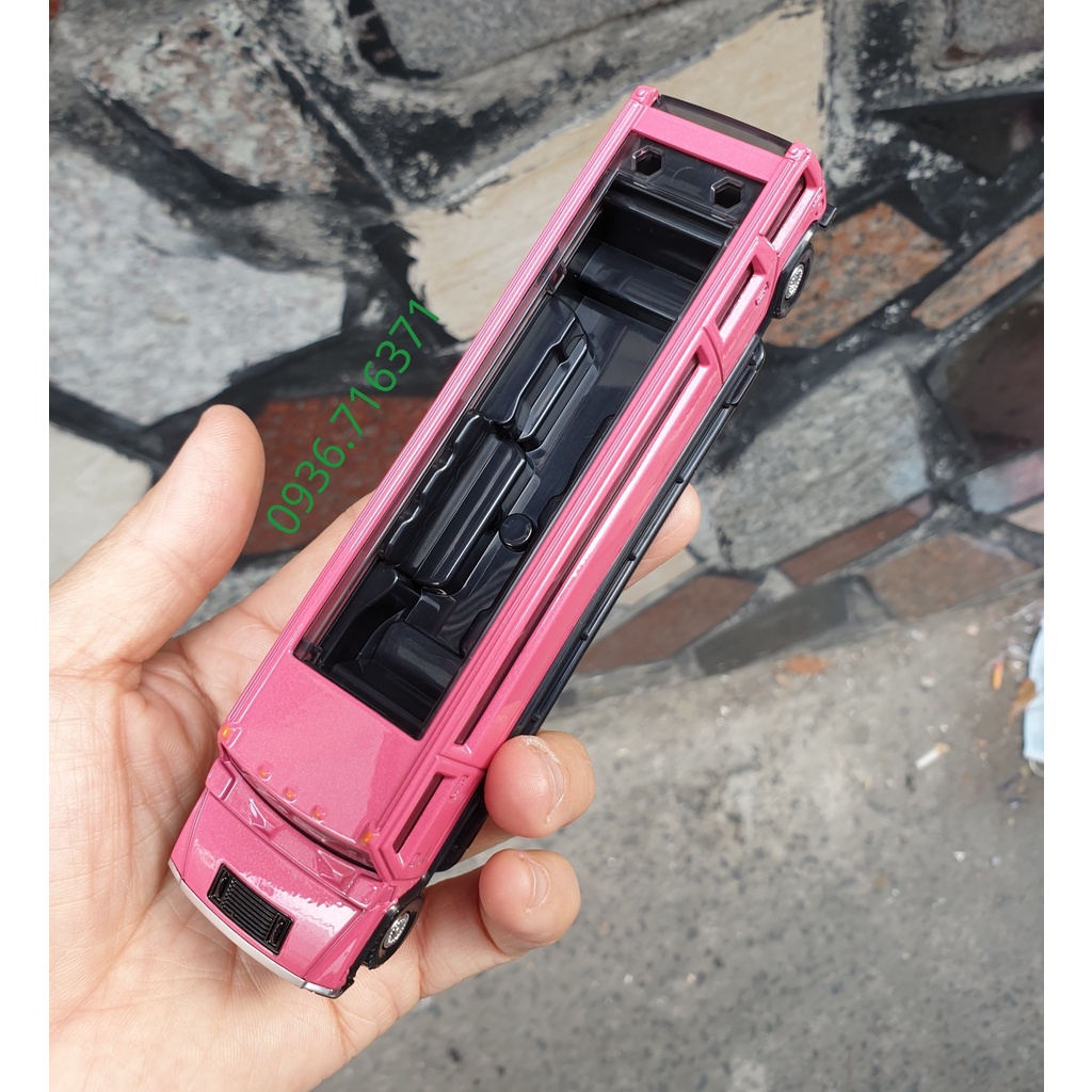 Mô hình xe HUMMER H2 Limousine mở được mui tomica Nhật Bản No148 Có Hộp