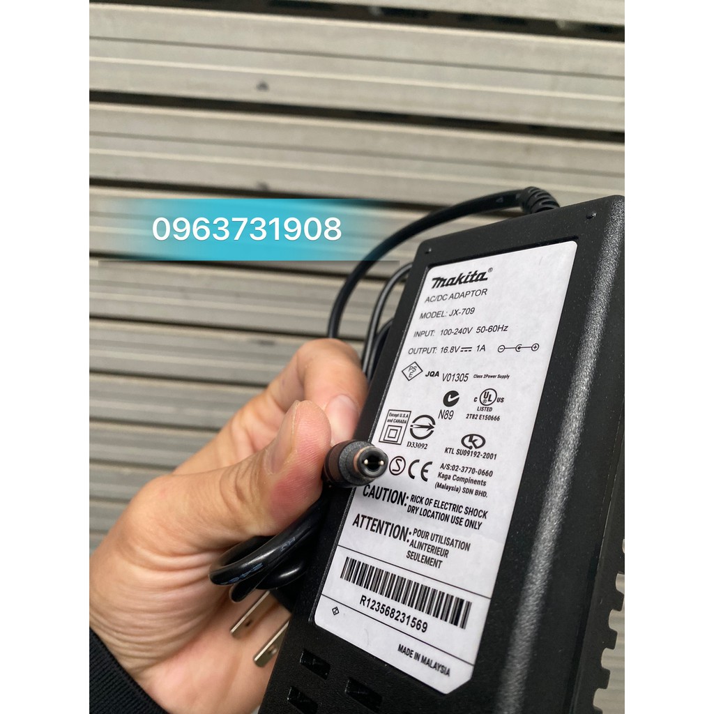Sạc pin máy khoan cầm tay 16.8V 1A Makita bảo hành 12 tháng