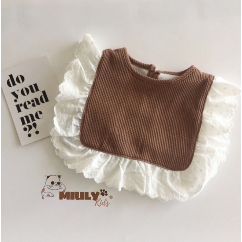 Yếm cổ vuông bằng vải cotton waffle cho bé