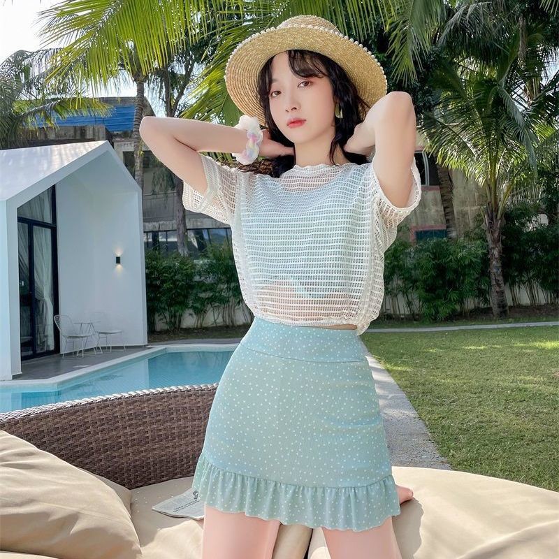Bộ Đồ Bơi 3 Mảnh Kín Đáo Che Phủ Bụng Cho Nữ
