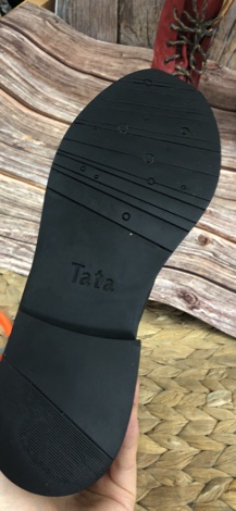 Chelsea boots hiệu Tata size 36 da thật