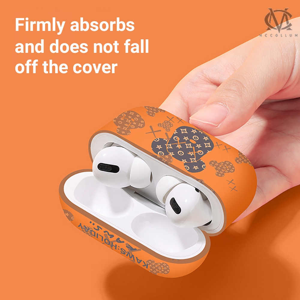 Vỏ Bảo Vệ Hộp Sạc Tai Nghe AirPods Pro 1 / 2 / 3 / Pro Bằng Silicon Họa Tiết Chú Gấu Độc Đáo Thời Trang