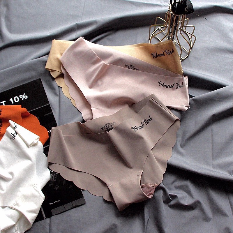 [Mã 12FASHIONSALE1 giảm 10K đơn 50K] Quần Lót Nữ Su Đúc CharmAiry Lượn Sóng Không Đường May 1028 | BigBuy360 - bigbuy360.vn