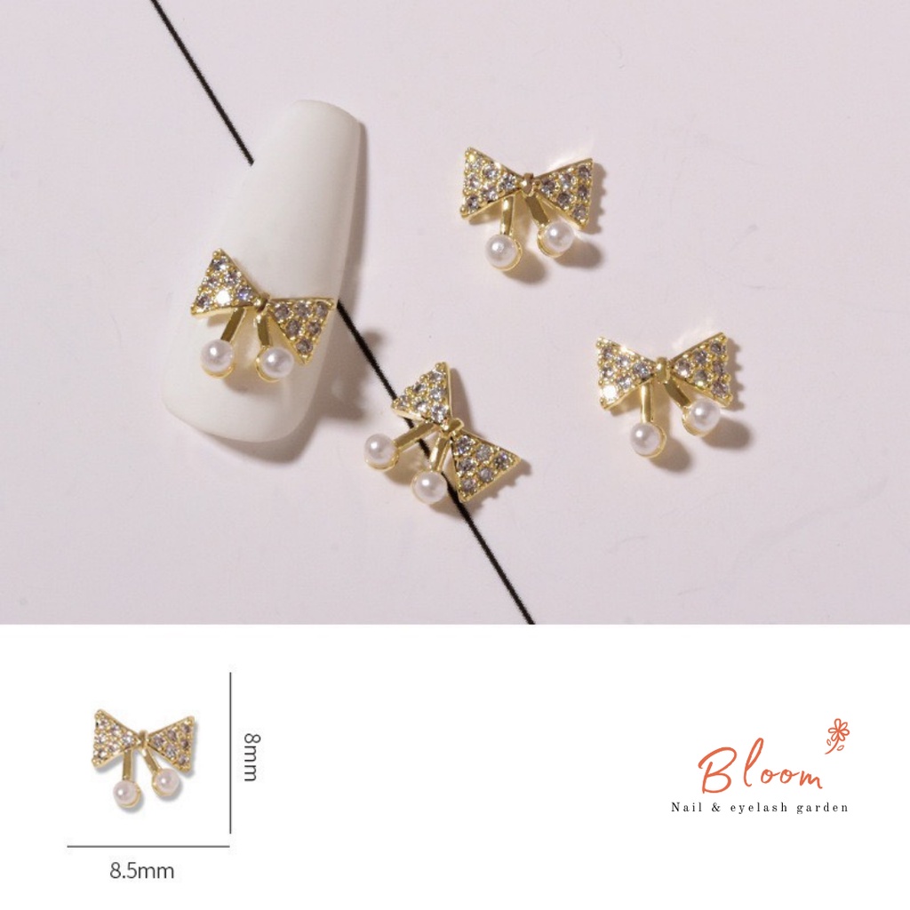 Charm nail, charm đính đá sang trọng, hot trend 2022