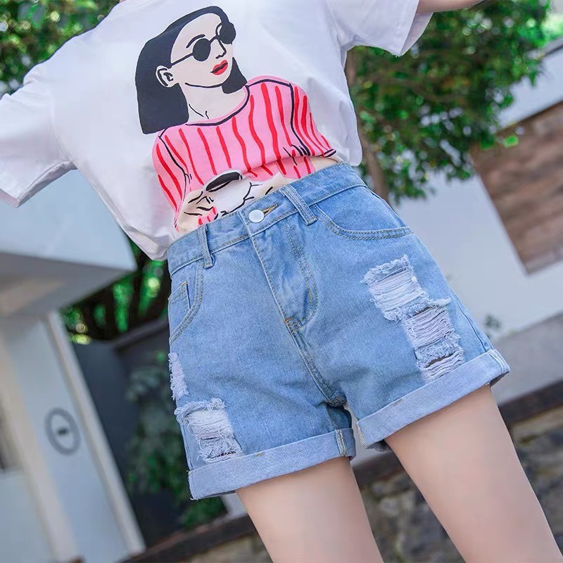 Quần short jean nữ BigSize lưng cao trên rốn, co dãn mạnh, xăn lai, màu xanh nhạt rách kiểu dành cho người mập 3868