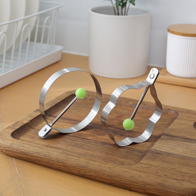 Bộ 4 Khuôn Rán Trứng Ốp La, Bánh - Khay Chiên Trứng Tạo Hình Cute Có Núm Cầm 1613