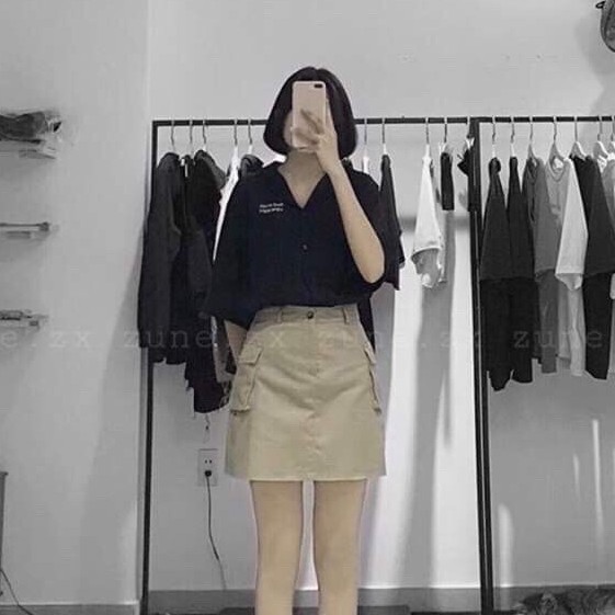 Chân váy kaki mềm phối 2 túi hộp cá tính