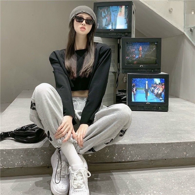 Quần jocker unisex in hình bướm dọc sọc mang đậm thể thao(có video)