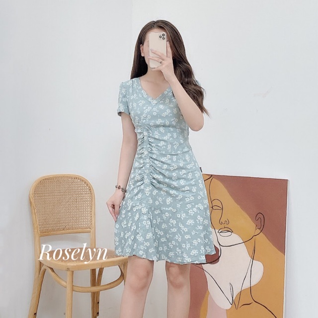 Váy hoa cúc Roselyn Lucy Dress