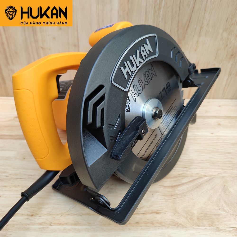 Máy cắt gỗ HUKAN HK-CS185 cao cấp có tấm chắn lưỡi cưa đảm bảo an toàn cho người sử dụng