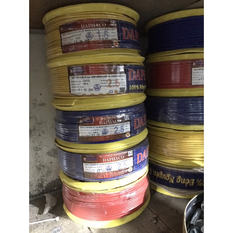 Dây điện đơn daphaco 2.5 cuộn 100m