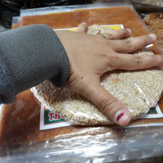 Kẹo mè xửng dẻo thơm