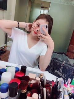 Áo phông basic cổ tim chính hãng