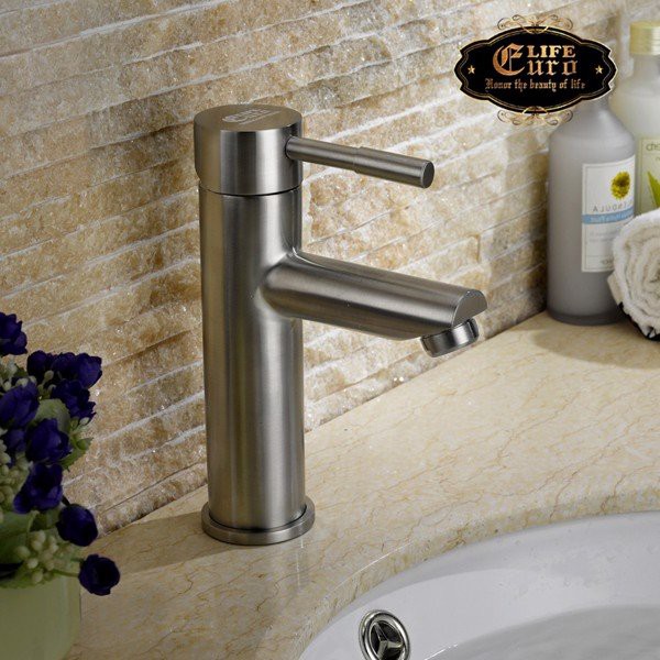 Vòi lavabo nóng lạnh - 302 (KIỂU TRÒN) vòi rửa mặt nóng lạnh inox 304 có dây cấp