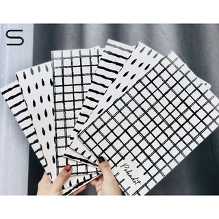 Vở kẻ ngang Pokadot (đen trắng) 80 trang