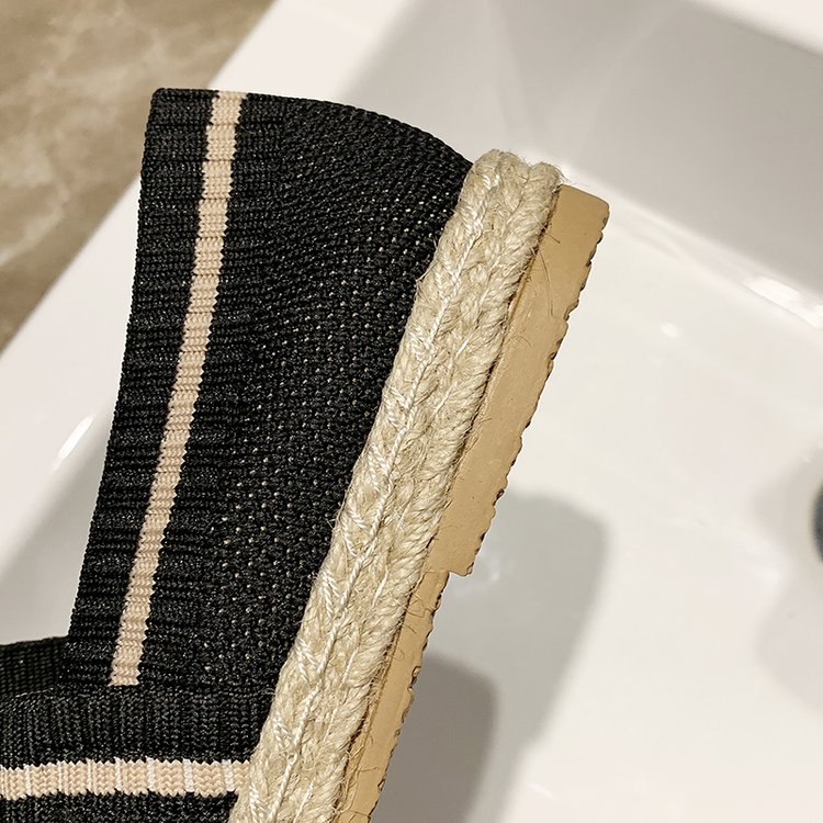 Giày Nữ Đế Bằng Mũi Tròn Thời Trang Cá Tính | BigBuy360 - bigbuy360.vn