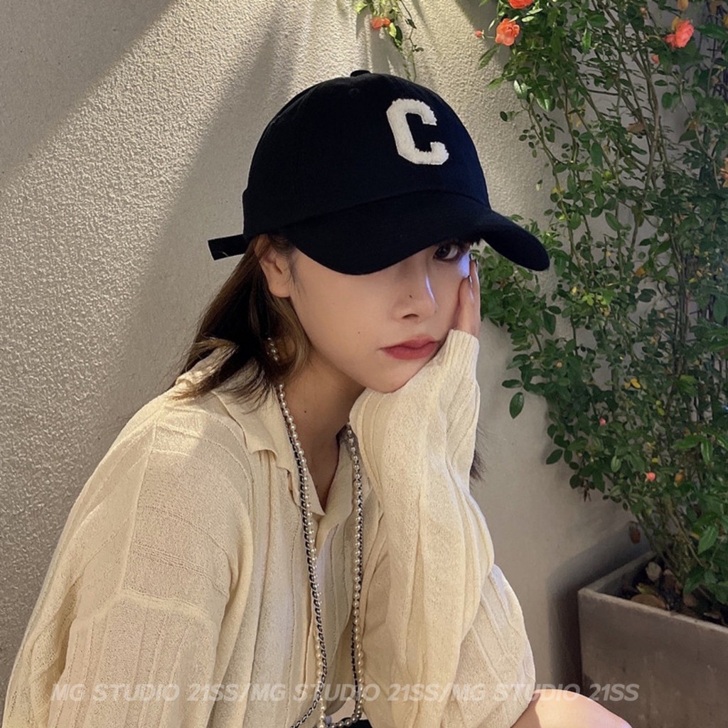 Mũ Lưỡi Trai Mg Studio Thêu Họa Tiết Chữ C Nổi Năng Động