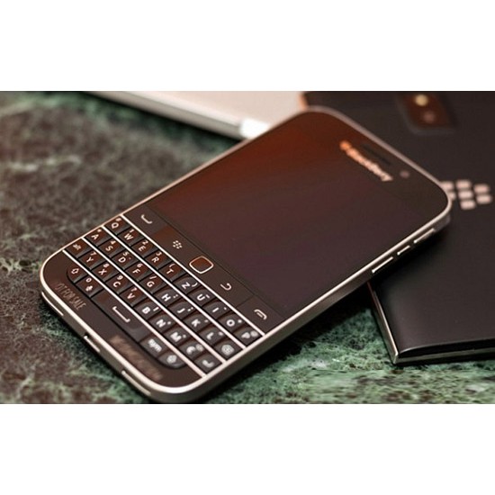 BlackBerry Classic (Q20) likenew Fullbox