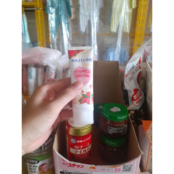 Sữa rửa mặt hazeline 50g