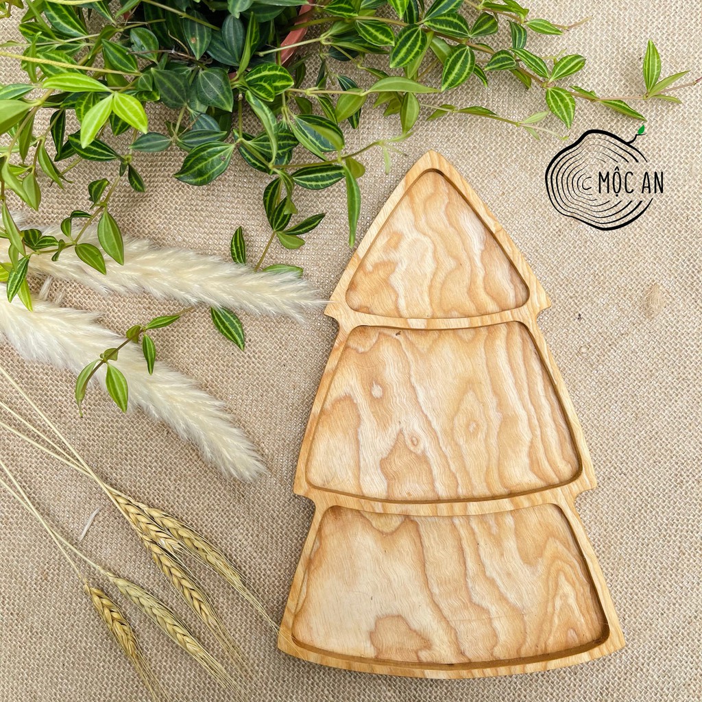 Khay gỗ decor vân gỗ đẹp, Khay chất liệu gỗ tự nhiên trang trí hình cây thông 3 tầng MÔC AN