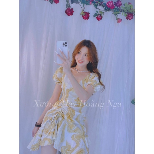 Đầm cổ tim tay phồng dây rút hông