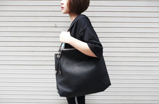 Túi HM -xách tay Mỹ -có bill chính hãng-kích thước 36*28*15 cm