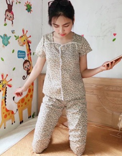 Combo quần áo cho khách sỉ