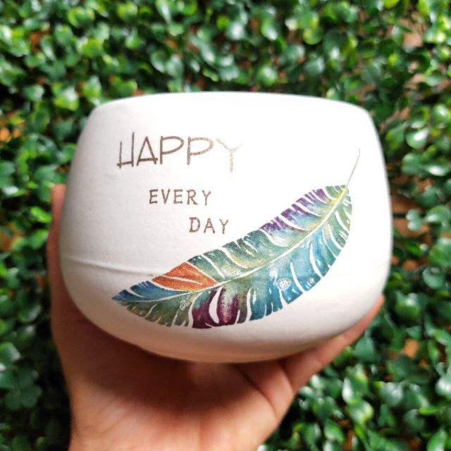 Chậu tròn hạt dẻ in hình S3 có kèm đĩa, trồng cây phong thủy, cây để bàn, sen đá, xương rồng đẹp