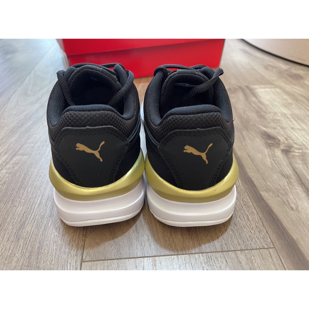 Giày thể thao nữ puma