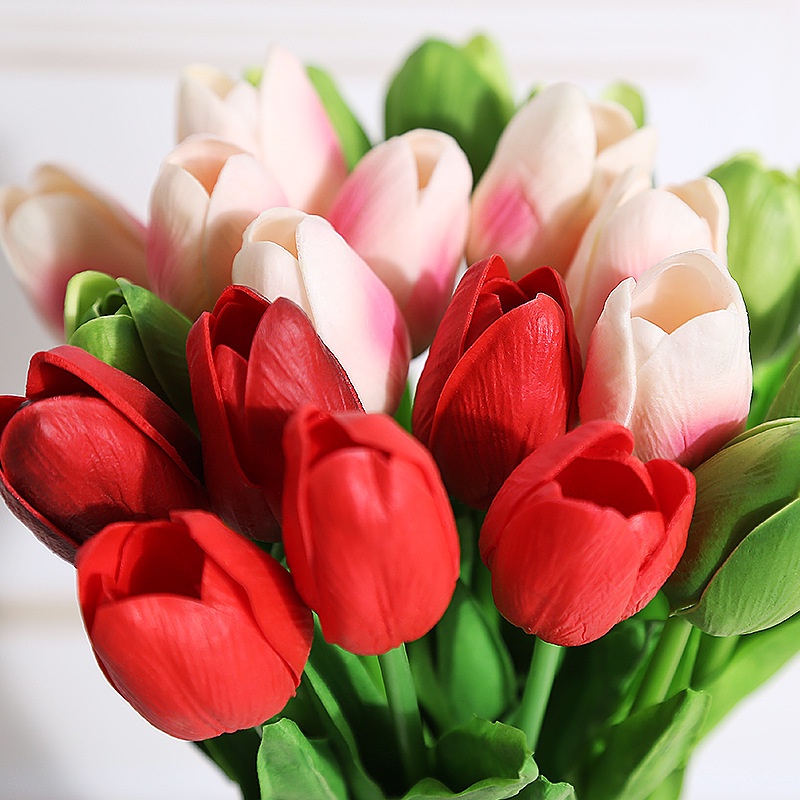 Hoa Tulip Nhân Tạo Dùng Cho Trang Trí 34CM