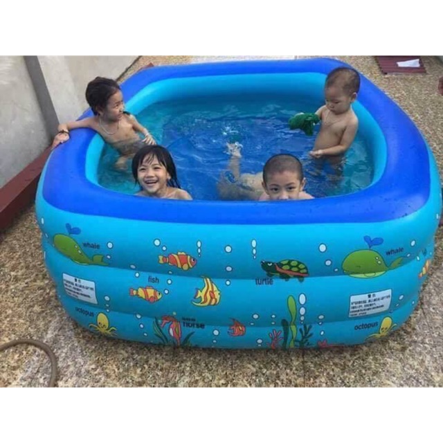Bể bơi cho bé