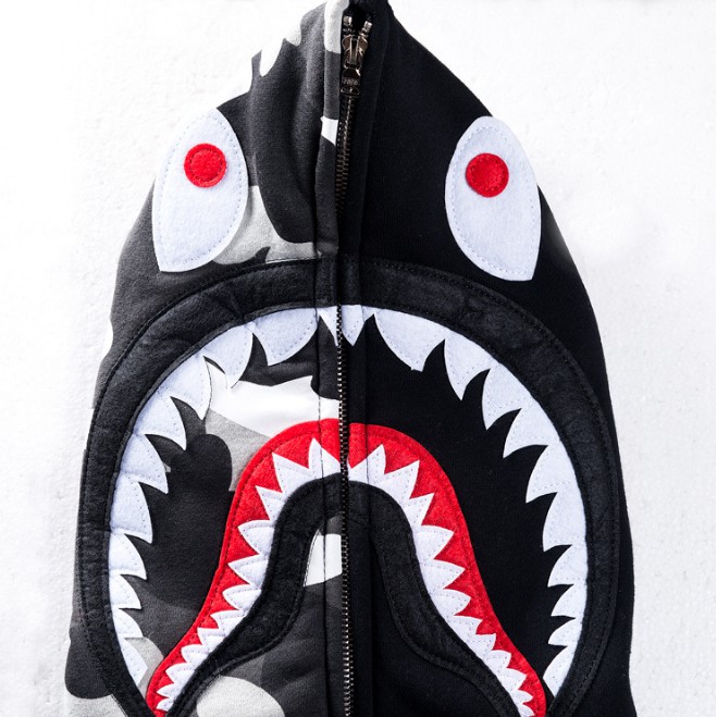 New Bape WGM Shark Camouflage Hoodie Sweater Men Women Casual Jacket Luminous