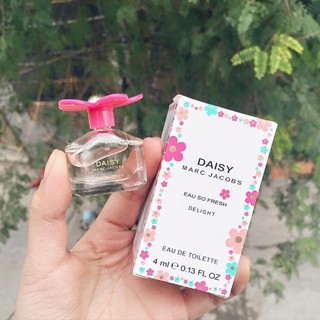 Auth - Nước hoa mini Marc Jacobs Daisy Eau So Fresh Delight EDT 4ml